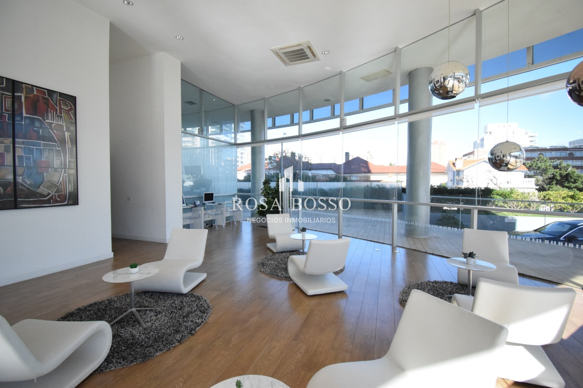 Apartamento ID.5040 - Apartamento, Venta, 3 dormitorios, Punta del Este, Mansa