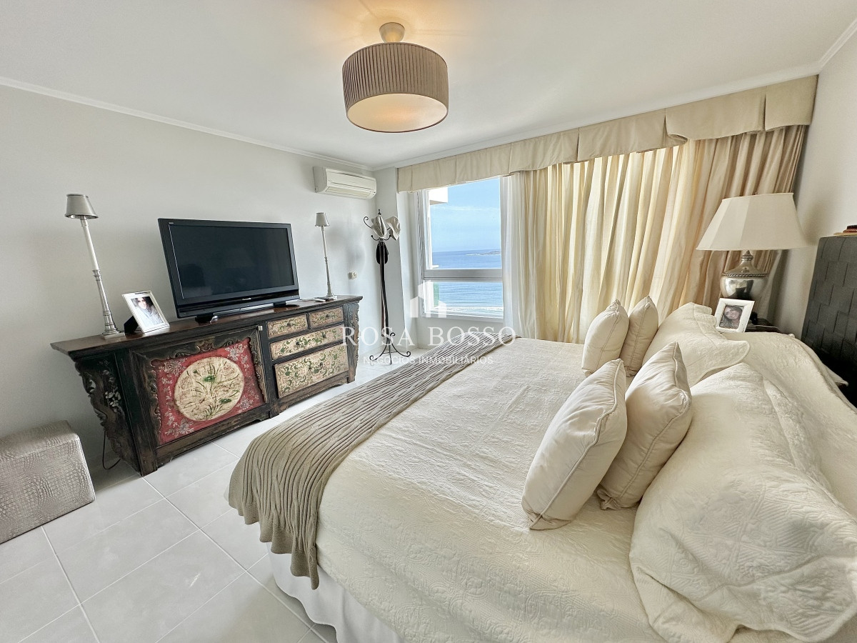 Apartamento ID.9348 - Apartamento Le Jardín Venta 3 dormitorios  Mansa  Punta del Este