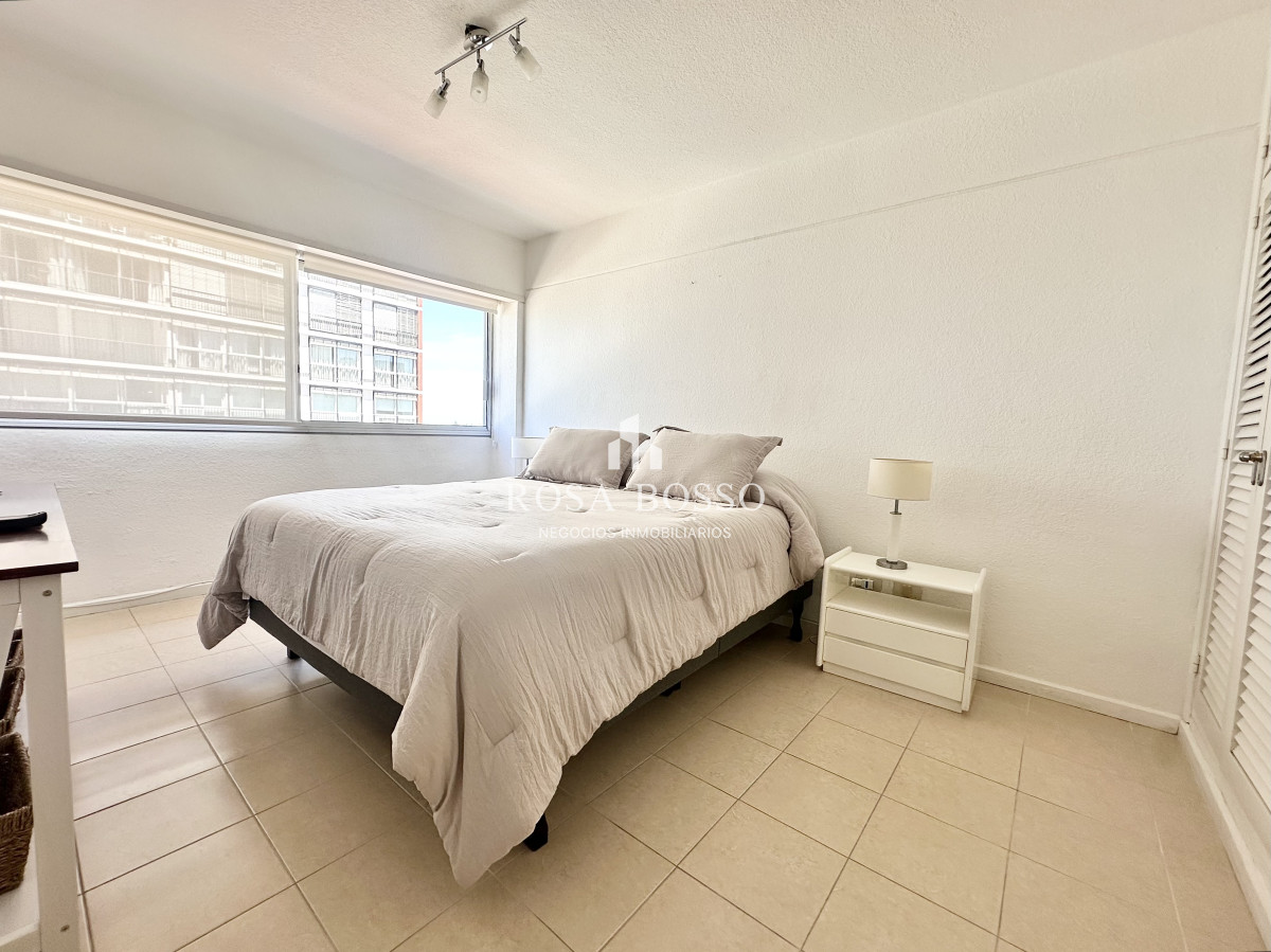 Apartamento ID.3010 - Apartamento Venta 2 dormitorios Península Punta del Este