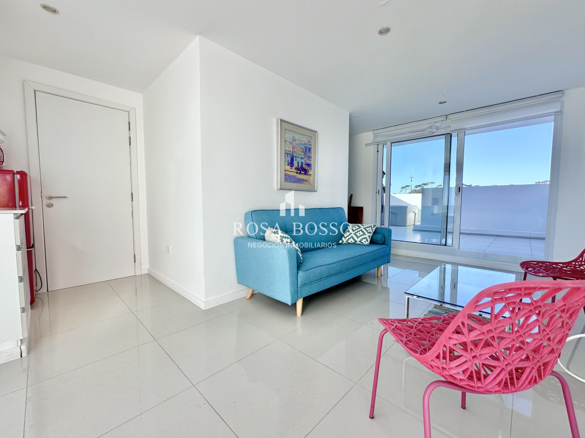 Apartamento ID.9585 - Penthouse Venta Playa Mansa Punta del Este