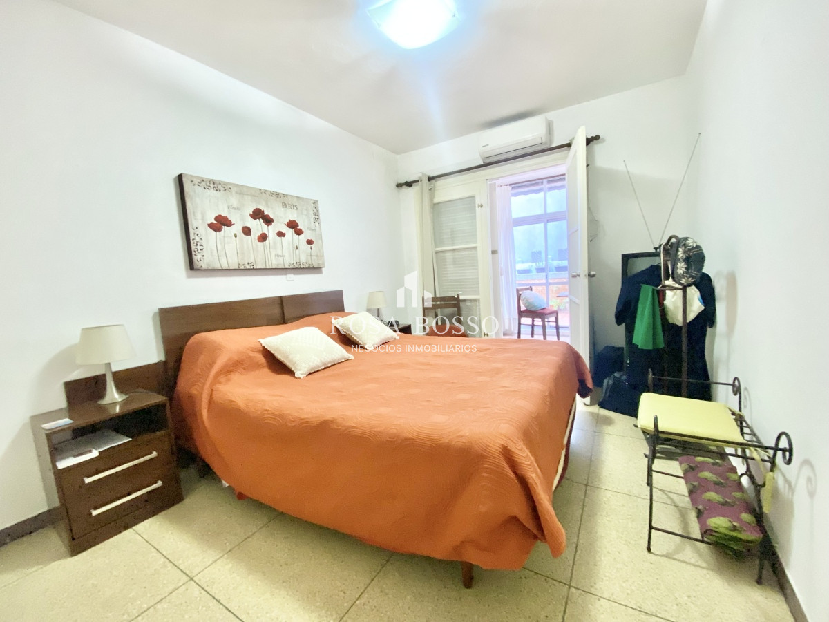 Apartamento ID.9267 - Apartamento Venta 1 dormitorio y medio Patio Parrillero Garaje Península Punta del Este