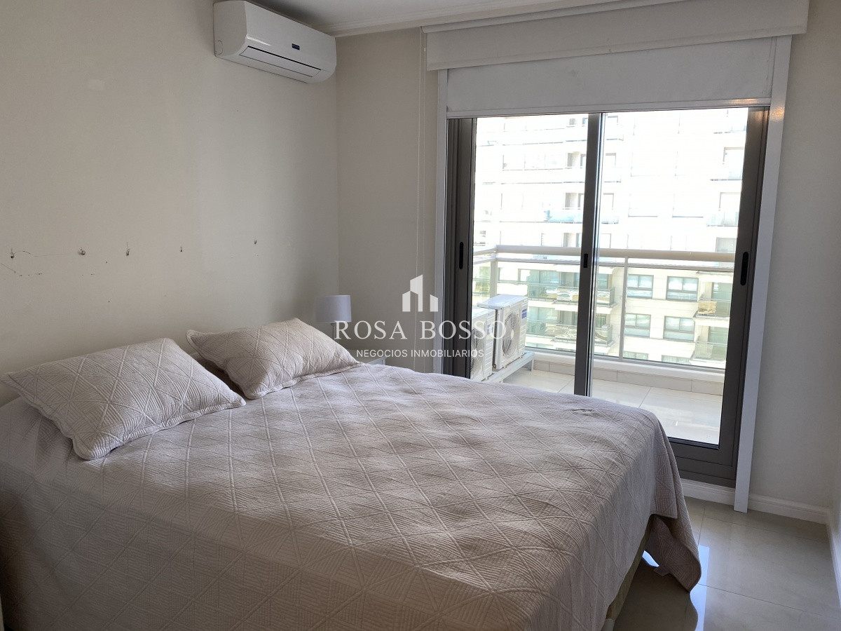 Apartamento ID.2546 - Apartamento Venta alquiler 3 dormitorios Brava Punta del Este