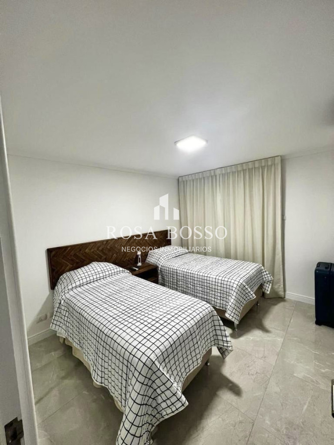Apartamento ID.9423 - Apartamento 2 dormitorios 2 baños Balcon Garaje Playa Mansa 