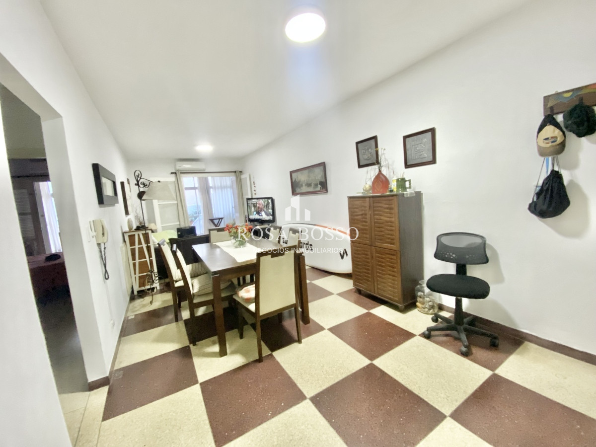 Apartamento ID.9267 - Apartamento Venta 1 dormitorio y medio Patio Parrillero Garaje Península Punta del Este