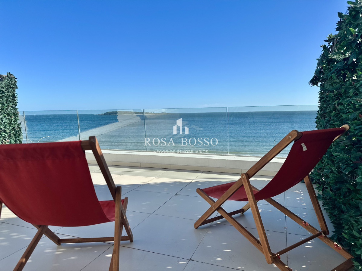 Apartamento ID.9585 - Penthouse Venta Playa Mansa Punta del Este