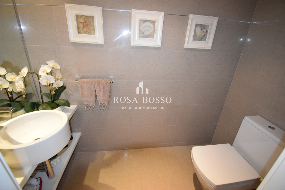 Apartamento ID.5040 - Apartamento, Venta, 3 dormitorios, Punta del Este, Mansa