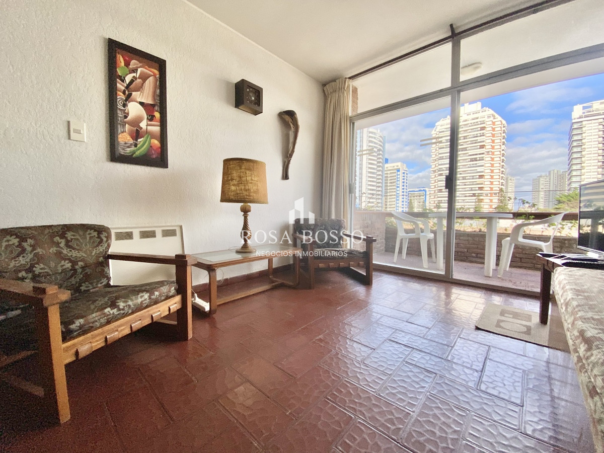 Apartamento ID.5393 - Apartamento Venta 2 dormitorios Aidy Grill Punta del Este