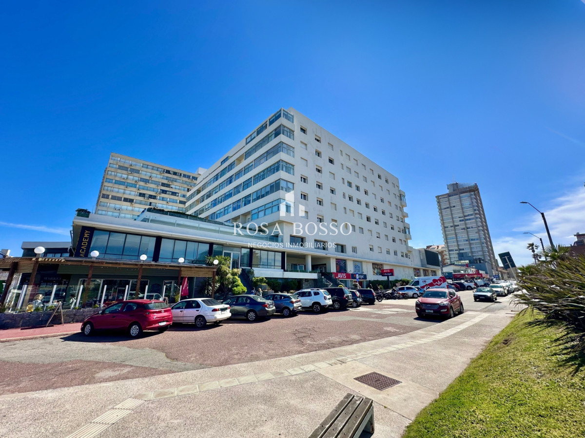 Apartamento ID.9783 - Monoambiente Venta Península Punta del Este Inversión