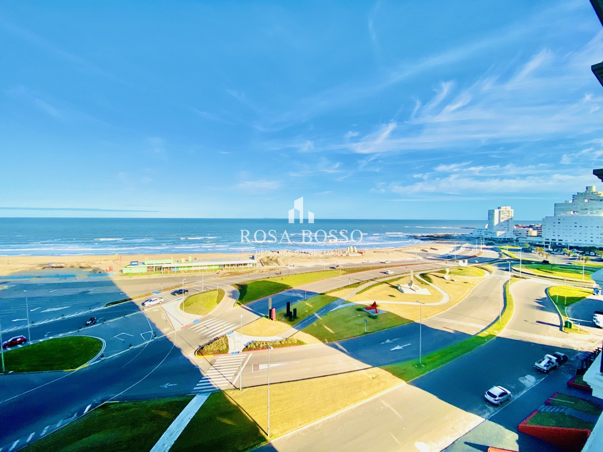 Apartamento ID.1293 -  Apartamento  3 dormitorios  Península Punta del Este Uruguay