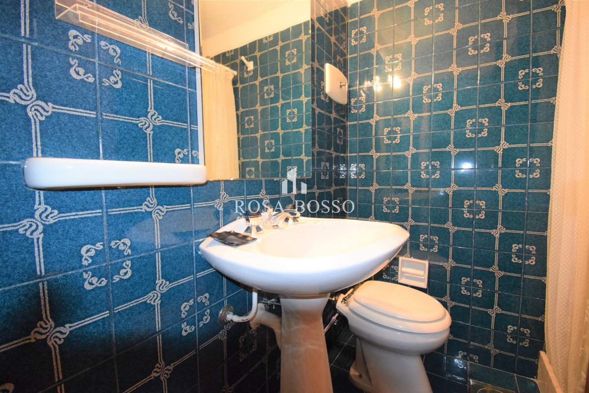Apartamento ID.12 - VENTA, Apartamento, 2 dormitorios con Garaje, con vista, Brava, Punta del Este, Uruguay