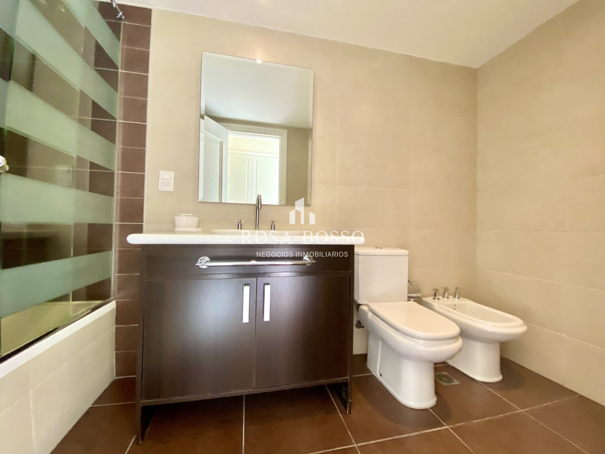 Apartamento ID.1293 -  Apartamento  3 dormitorios  Península Punta del Este Uruguay