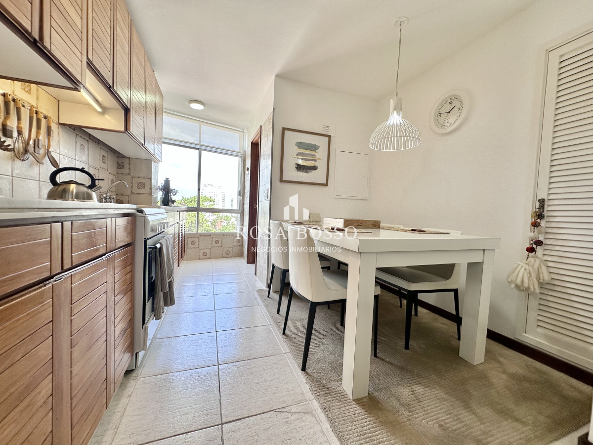 Apartamento ID.9548 - Apartamento Venta 3 dormitorios Roosevelt Punta del Este
