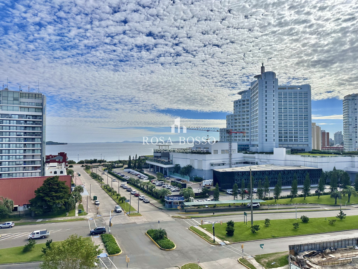 Apartamento ID.9870 - Apartamento Penthouse Venta 2 dormitorios Chiverta Península Punta del Este