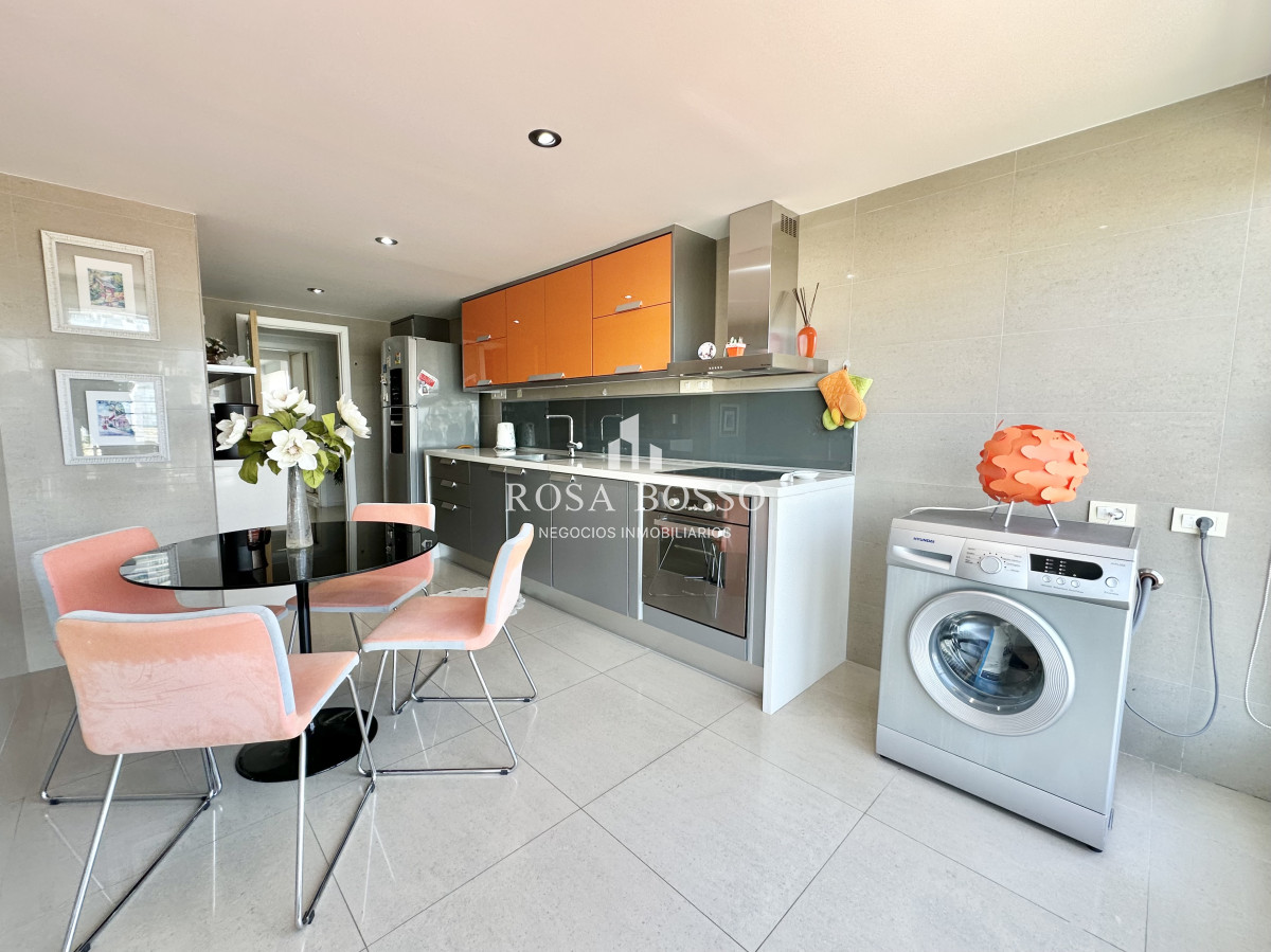 Apartamento ID.5040 - Apartamento Venta 3 dormitorios Punta del Este Mansa