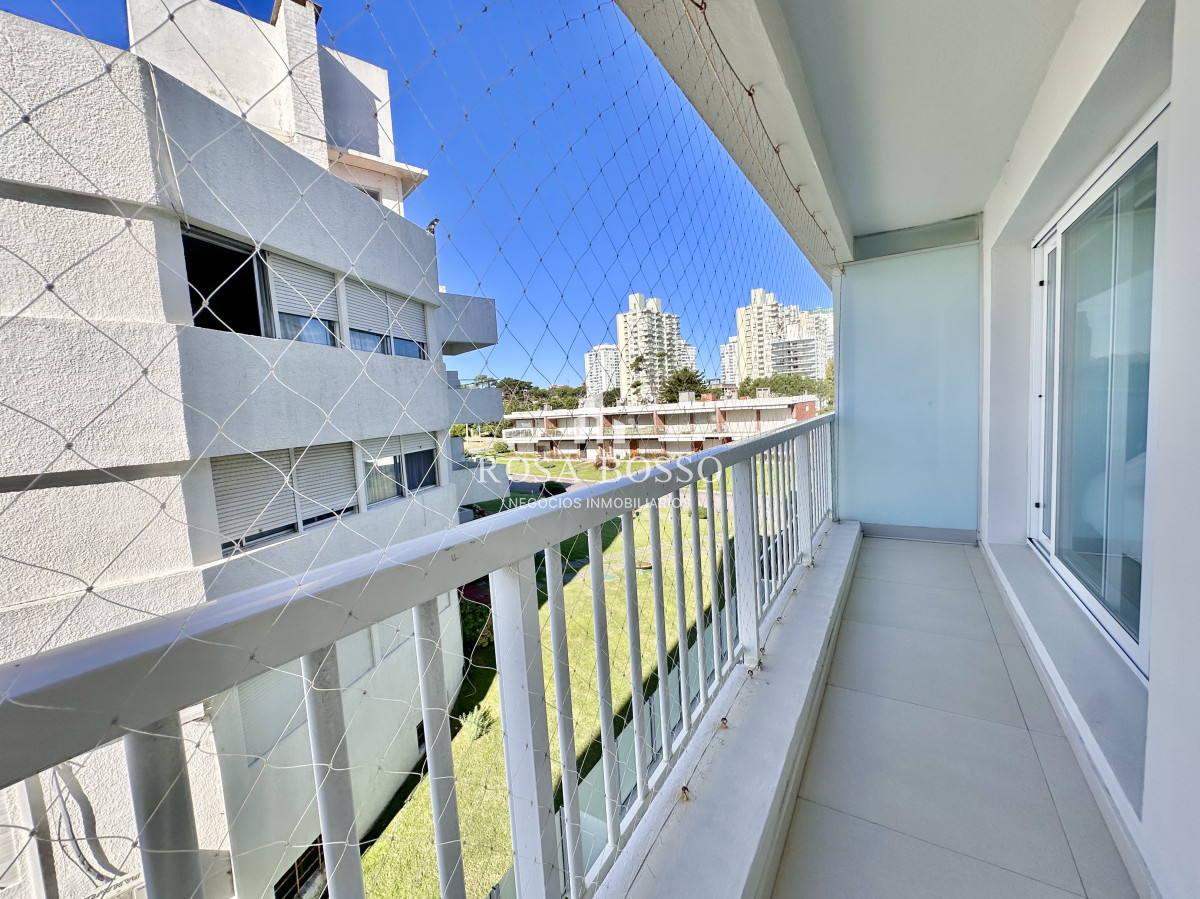 Apartamento ID.9584 - Apartamento en Venta Primera Línea en La Mansa con Vista al Atardecer