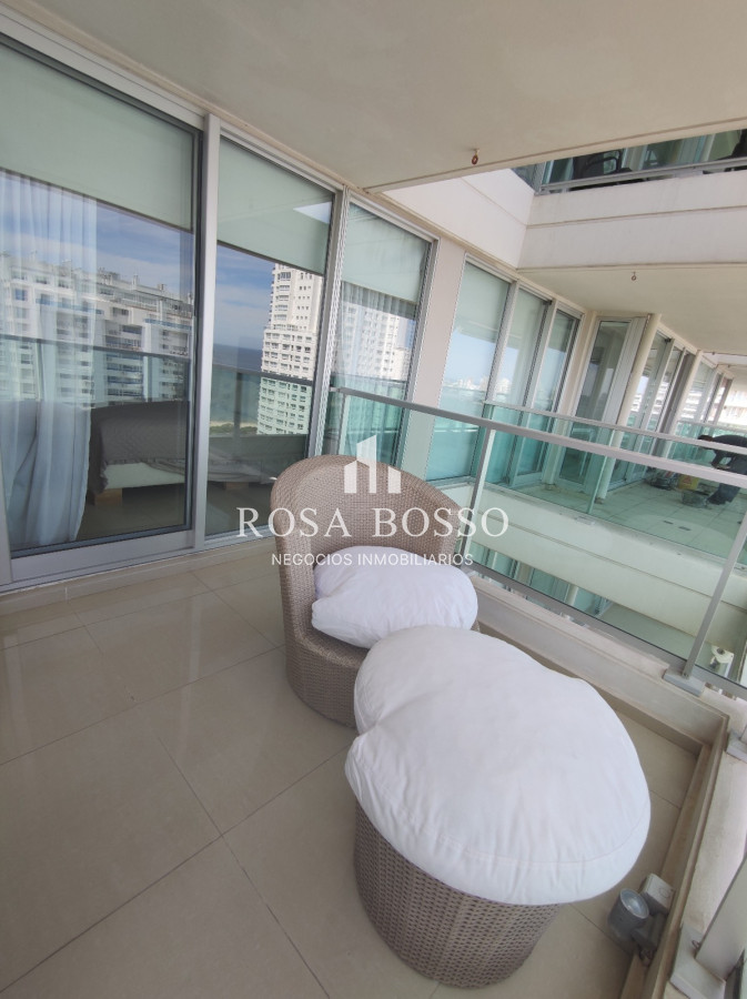 Apartamento ID.9467 - Apartamento Venta 2 dormitorios Punta del Este Mansa