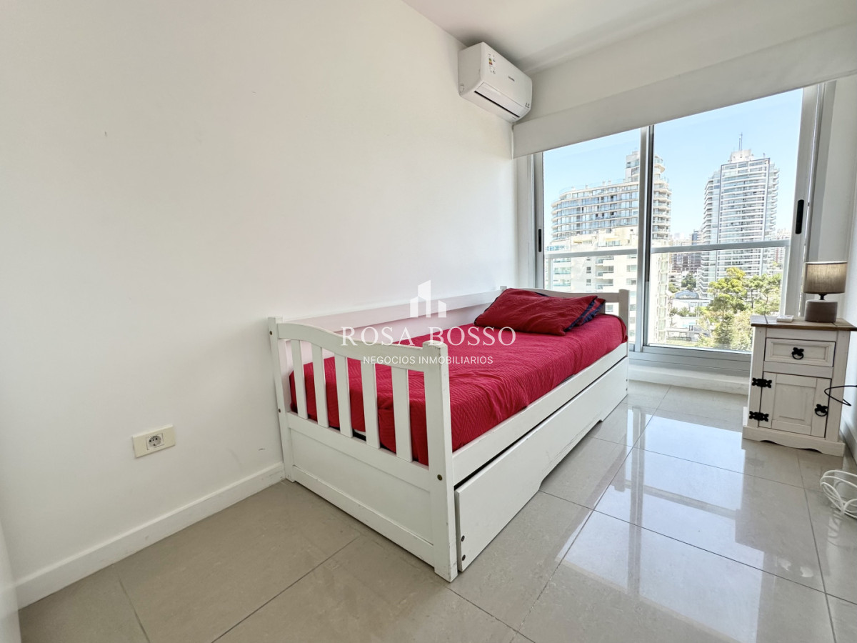 Apartamento ID.9852 - Apartamento Venta 2 dormitorios Brava Punta del Este