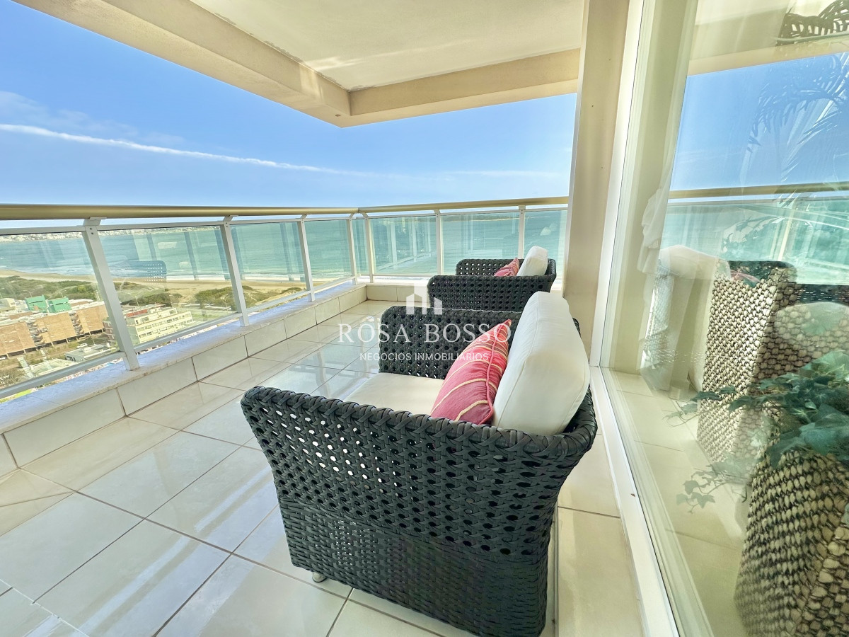 Apartamento ID.9348 - Apartamento Le Jardín Venta 3 dormitorios  Mansa  Punta del Este