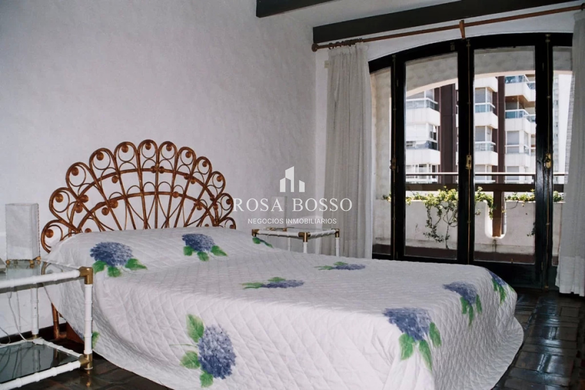 Apartamento ID.568 - VENTA, Apartamento, Penthouse, 3 dormitorios, Punta del Este, Uruguay