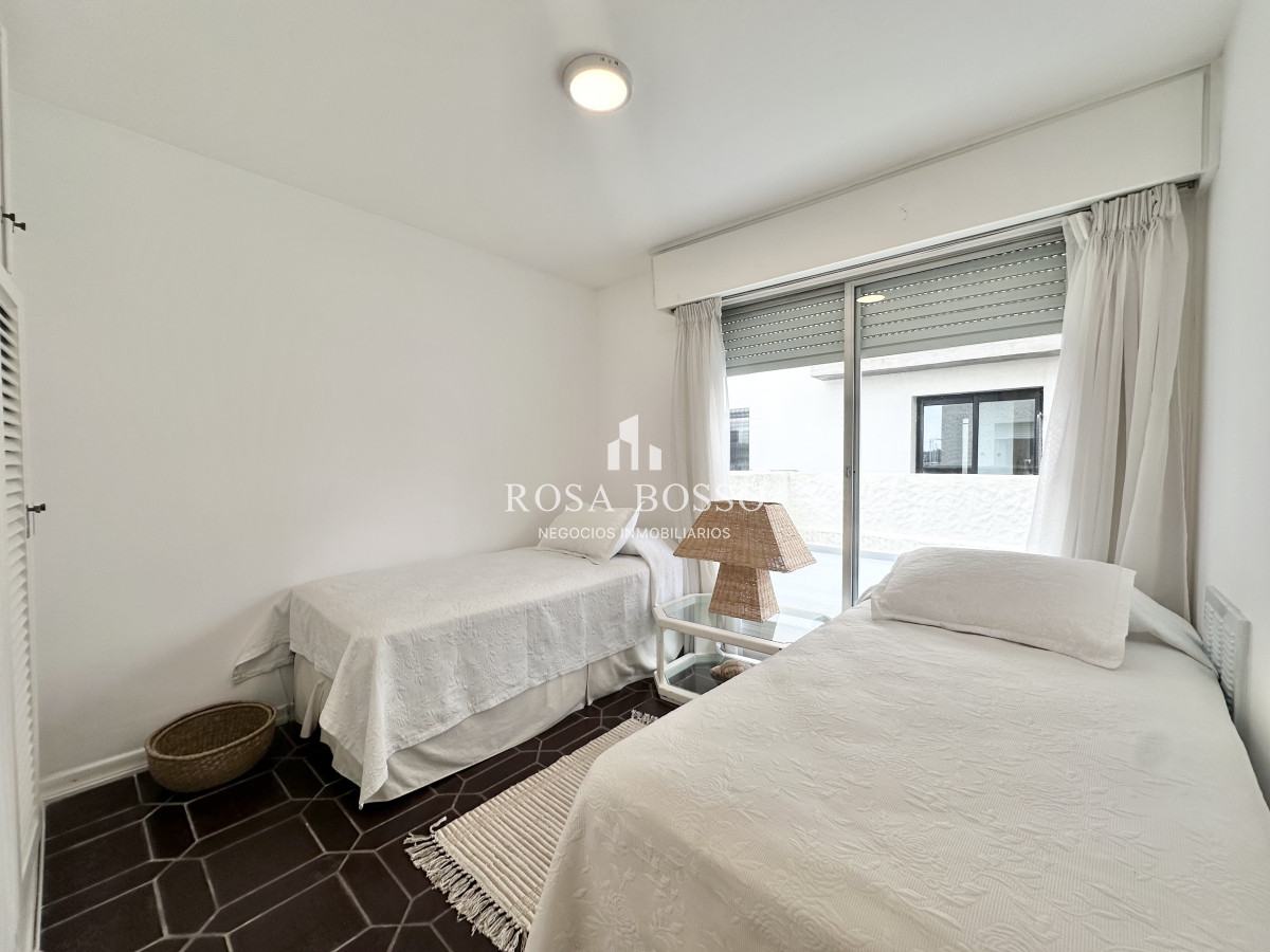 Apartamento ID.60 - Apartamento Venta 3 dormitorios Península Punta del Este