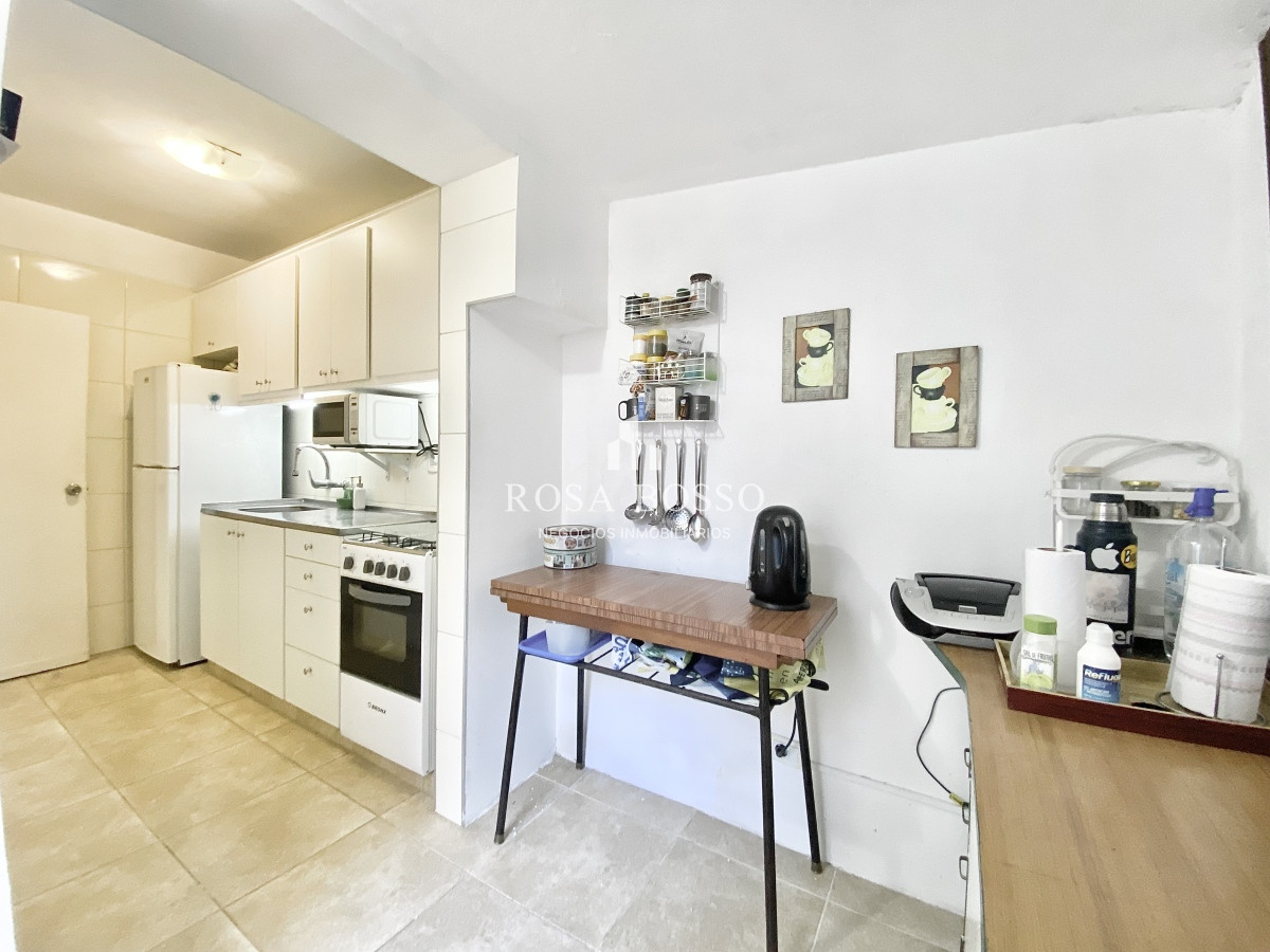 Apartamento ID.9267 - Apartamento Venta 1 dormitorio y medio Patio Parrillero Garaje Península Punta del Este