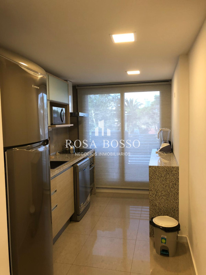 Apartamento ID.5025 - VENTA, Apartamento, 3 dormitorios, Punta del Este, Uruguay, con terraza