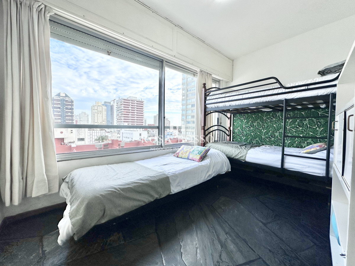 Apartamento ID.2207 - Apartamento Venta 2 dormitorios Península Punta del Este
