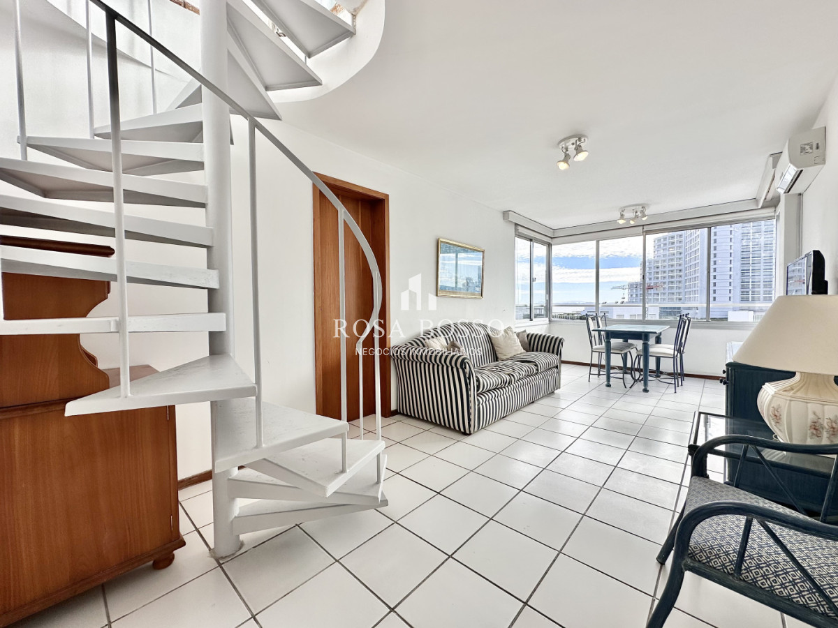 Apartamento ID.9870 - Apartamento Penthouse Venta 2 dormitorios Chiverta Península Punta del Este