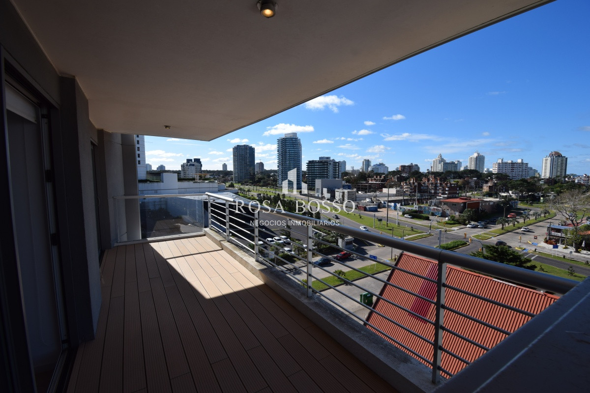 Apartamento ID.5040 - Apartamento, Venta, 3 dormitorios, Punta del Este, Mansa