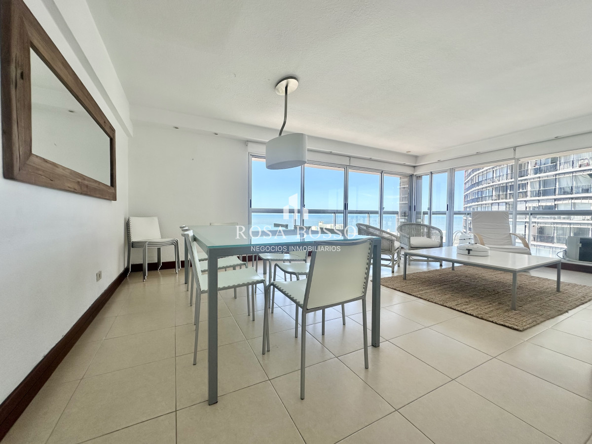 Apartamento ID.3010 - Apartamento Venta 2 dormitorios Península Punta del Este
