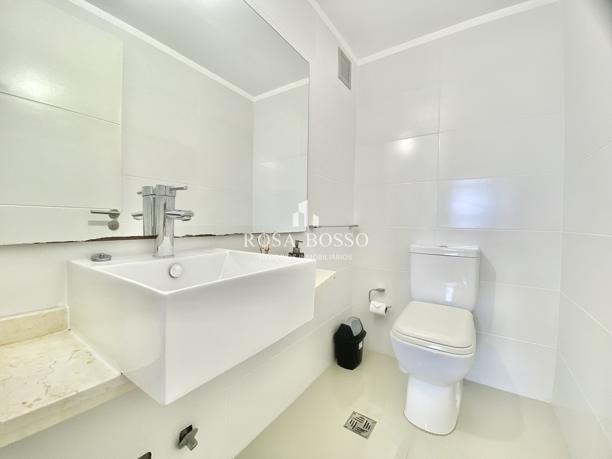 Apartamento ID.2857 - Apartamento Venta 3 dormitorios Brava Punta del Este
