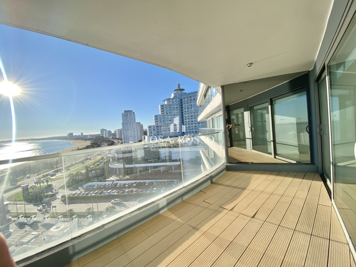 Apartamento ID.5334 - Apartamento, Venta, 3 dormitorios, Playa mansa, Punta del Este
