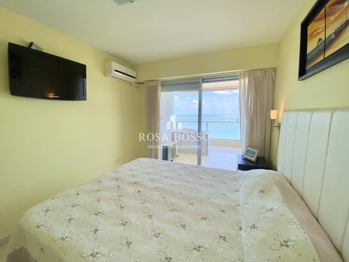 Apartamento ID.2197 - Apartamento, Venta, 2 dormitorios, Mansa, Punta del Este, piso alto