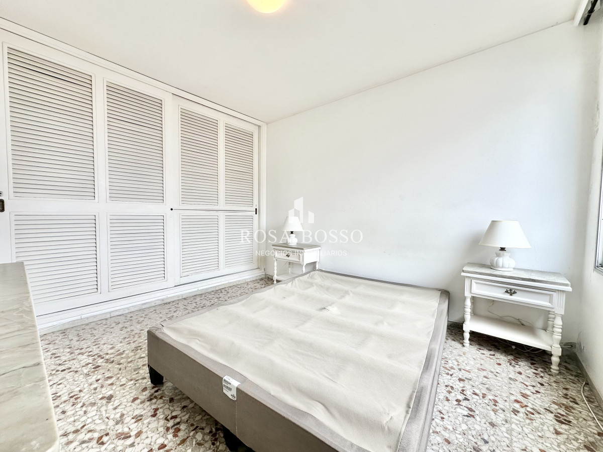 Apartamento ID.9712 - Apartamento Venta 2 dormitorios Península Punta del Este