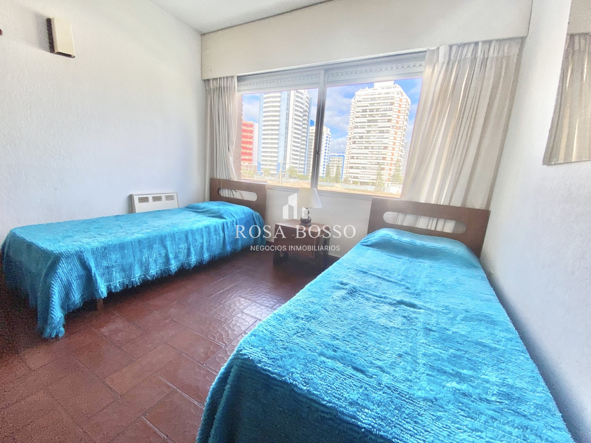 Apartamento ID.5393 - Apartamento Venta 2 dormitorios Aidy Grill Punta del Este