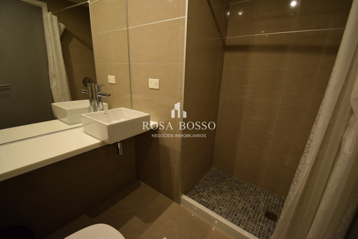 Apartamento ID.5043 - Apartamento Venta 2 dormitorios Mansa Punta del Este