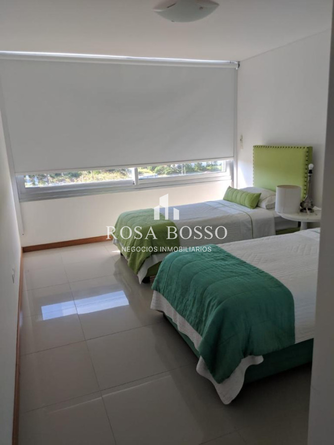 Apartamento ID.1245 - Apartamento, Alquiler, 3 dormitorios, Brava, Punta del Este, Gran Vista