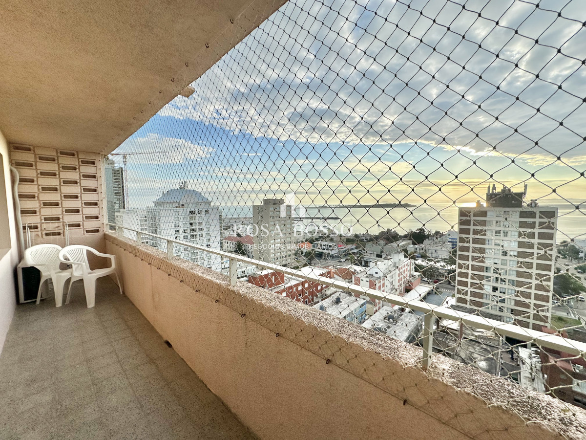 Apartamento ID.2174 - Apartamento Venta 1 dormitorio y medio Península Punta del Este Vista