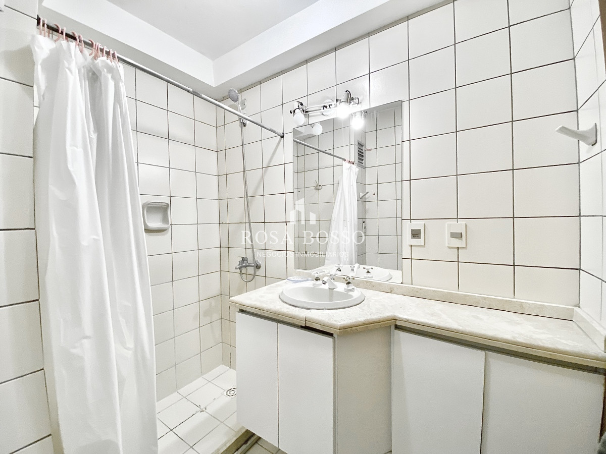 Apartamento ID.8995 - Venta, Apartamento, 2 dormitorios, Chiverta, Punta del Este