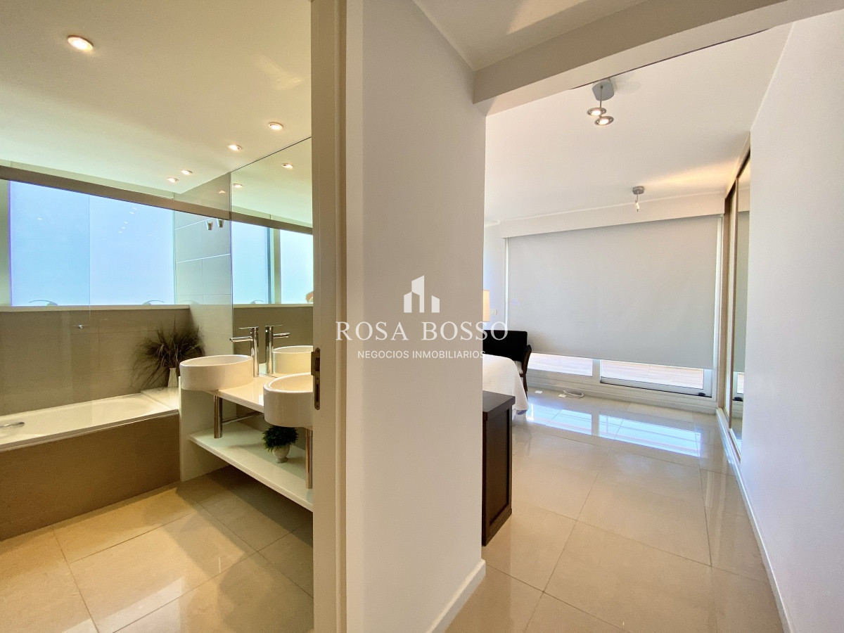 Apartamento ID.8115 - Apartamento 3 dormitorios 4 baños  Punta del Este 