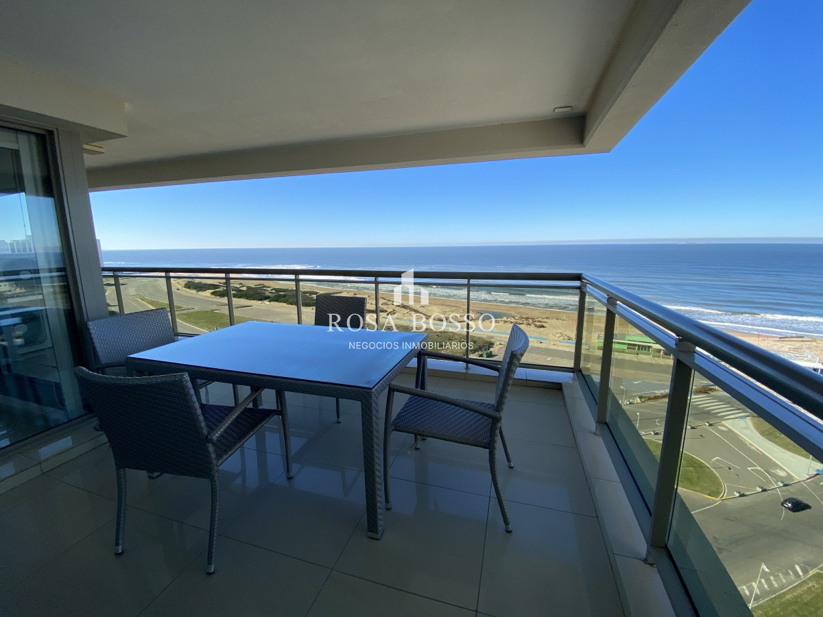 Apartamento ID.2546 - Apartamento Venta alquiler 3 dormitorios Brava Punta del Este