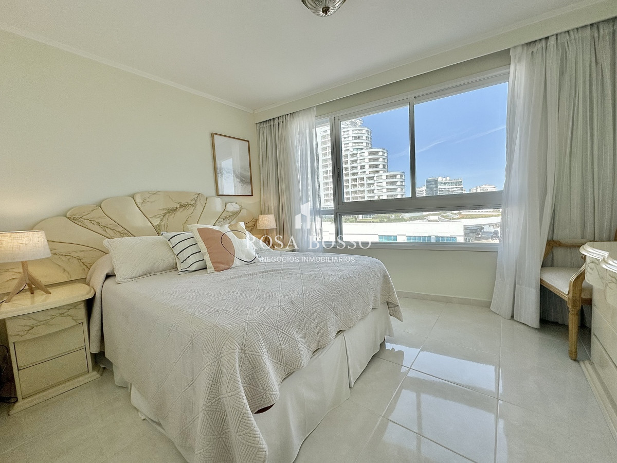 Apartamento ID.1287 - Apartamento Alquiler Millenium 3 dormitorios + dep. de servicio