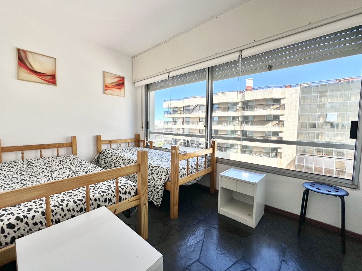 Apartamento ID.331 - Apartamento Venta 2 dormitorios Península Punta del Este