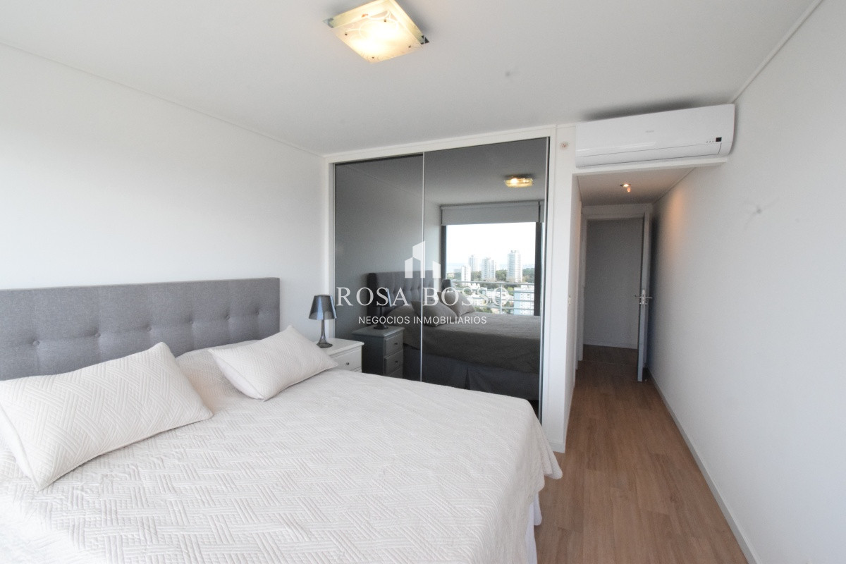 Apartamento ID.5043 - Apartamento Venta 2 dormitorios Mansa Punta del Este