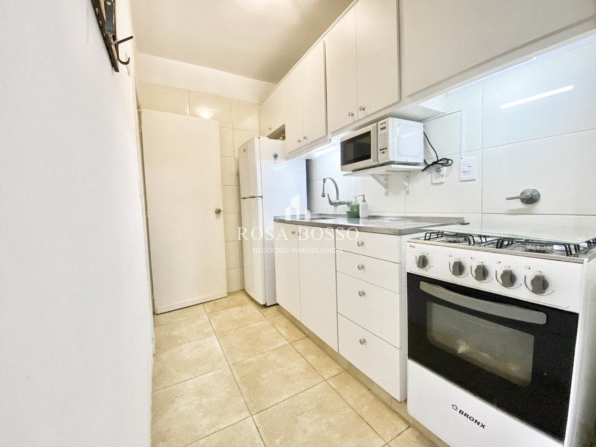 Apartamento ID.9267 - Apartamento Venta 1 dormitorio y medio Patio Parrillero Garaje Península Punta del Este