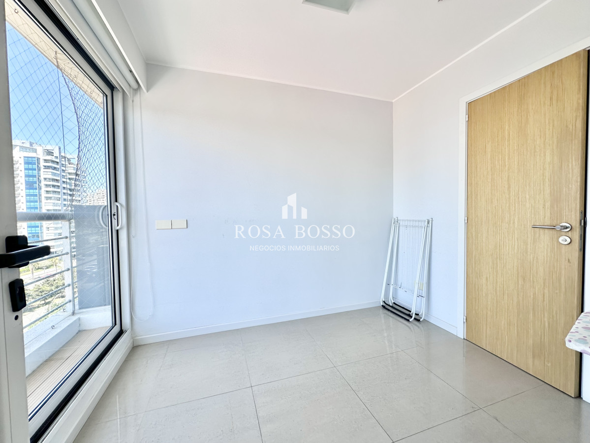 Apartamento ID.5040 - Apartamento Venta 3 dormitorios Punta del Este Mansa