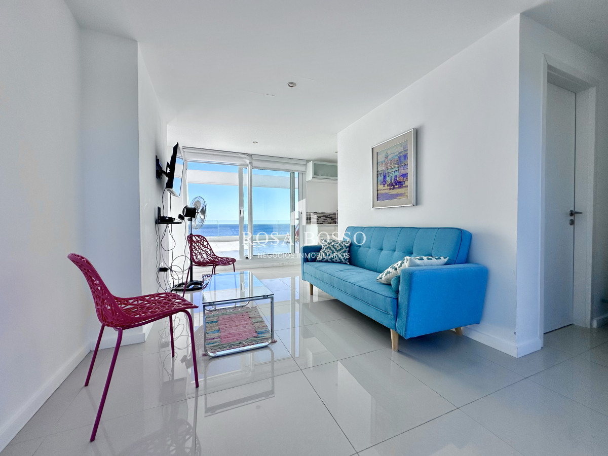 Apartamento ID.9585 - Penthouse Venta Playa Mansa Punta del Este