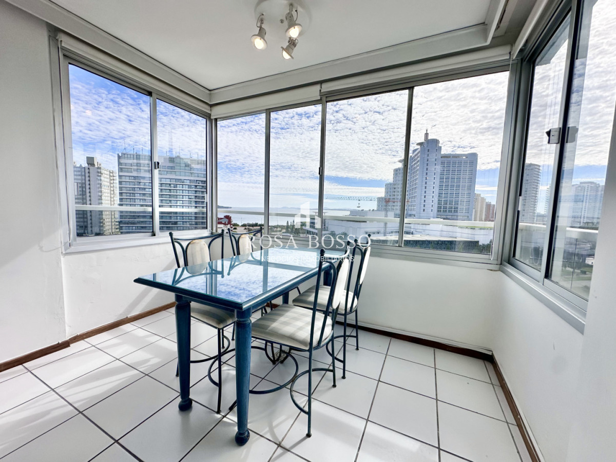 Apartamento ID.9870 - Apartamento Penthouse Venta 2 dormitorios Chiverta Península Punta del Este
