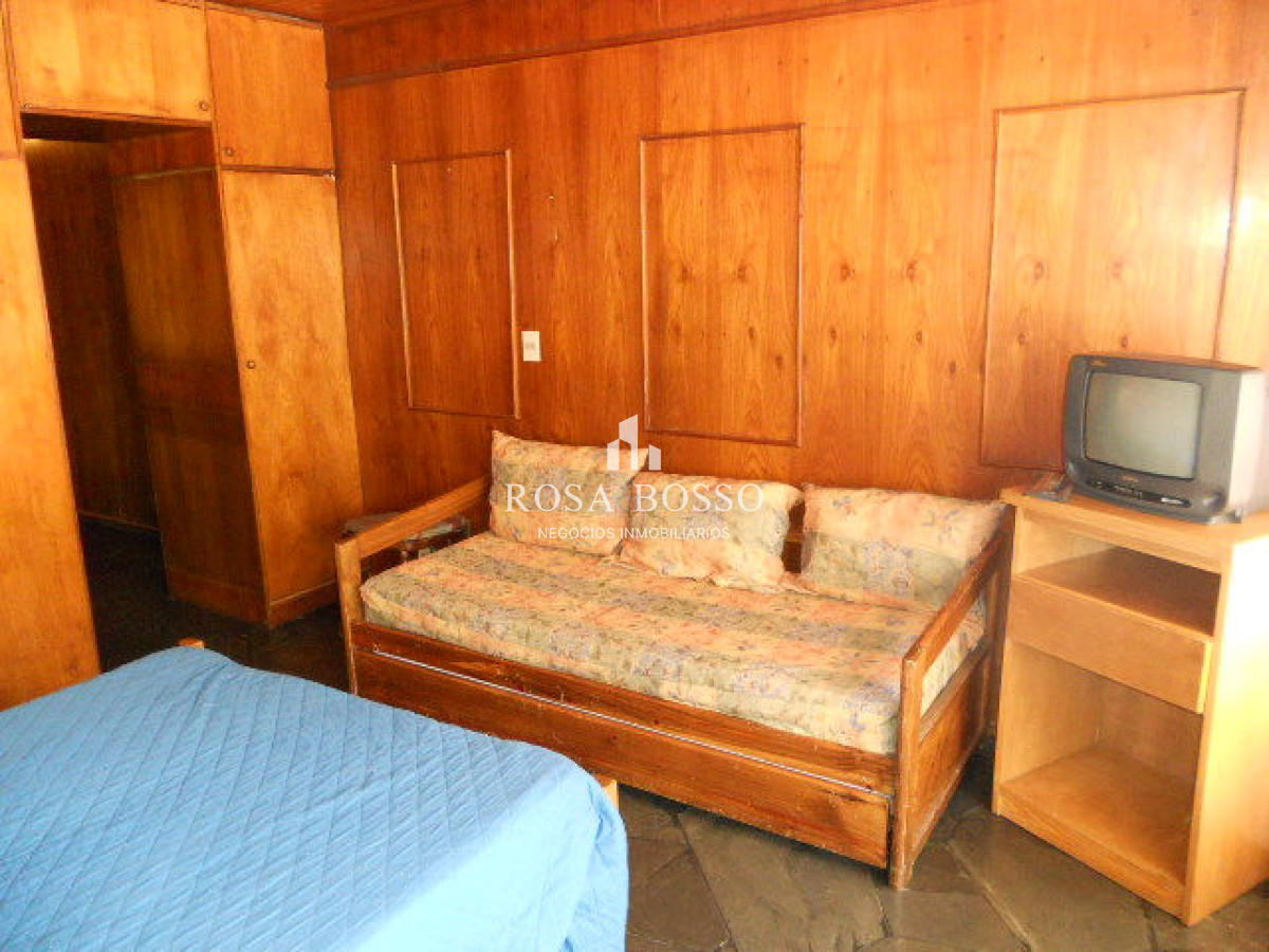 Apartamento ID.1018 - VENTA, Monoambiente, Península, Punta del Este, Uruguay