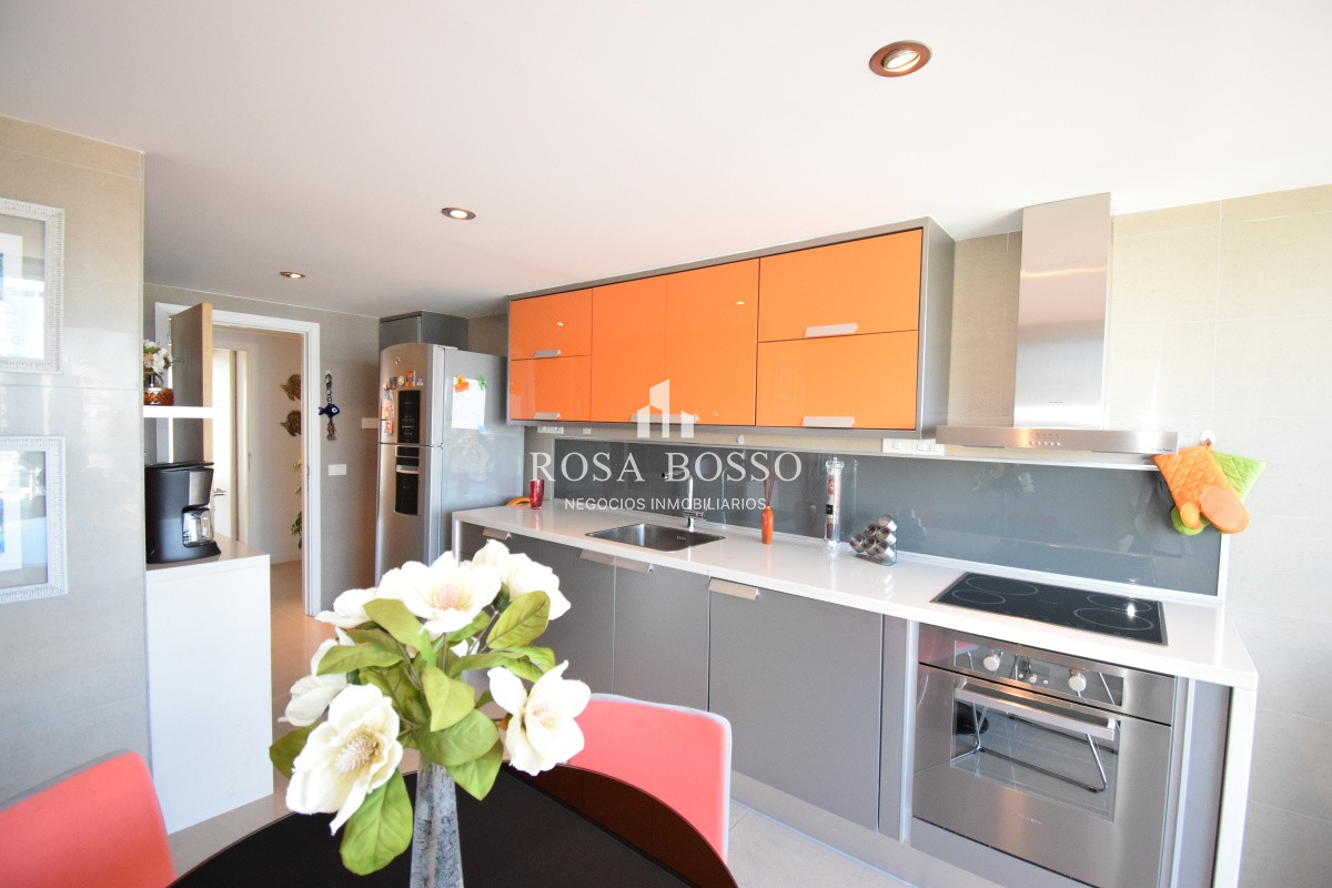Apartamento ID.5040 - Apartamento, Venta, 3 dormitorios, Punta del Este, Mansa